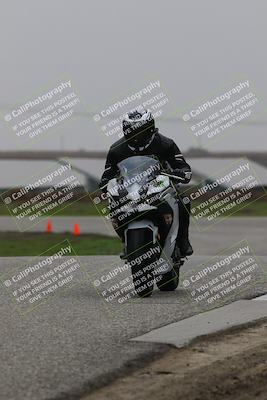 media/Nov-29-2025-TrackDaz (Sat) [[10ae2d9bce]]/C Group/Session 4 (Wheelie Bump)/